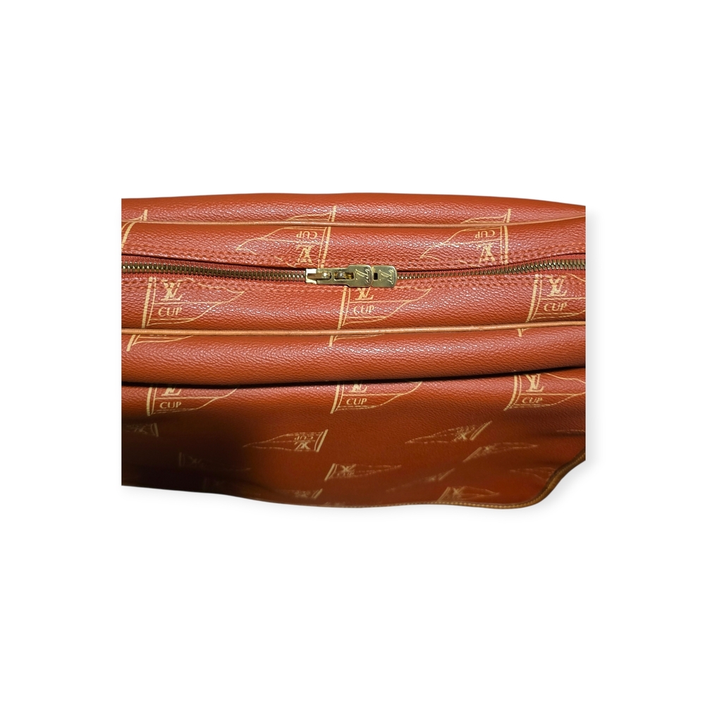 Louis Vuitton Calvi Limited Edition Messenger - Picture 6 of 16